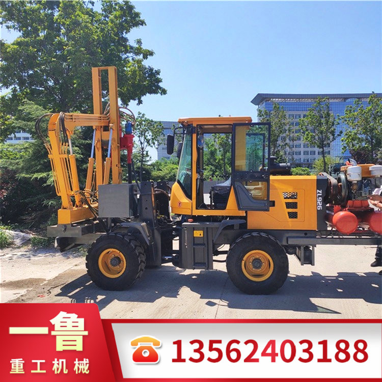 3.5立方護(hù)欄打樁機(jī)
